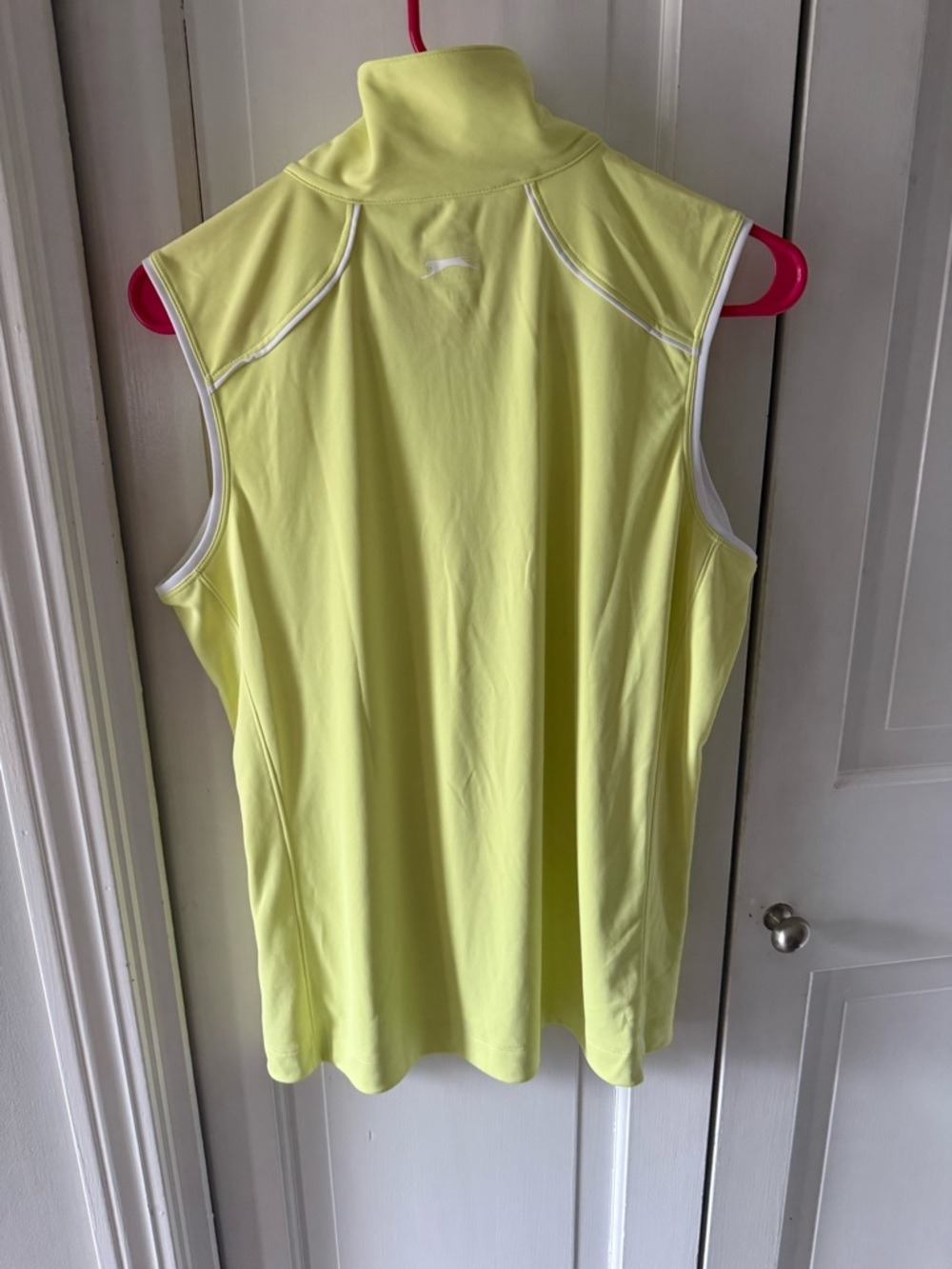 Slazenger NWT  Golf Sleeveless Polo - Lime Yellow dry fit - Picture 4 of 5
